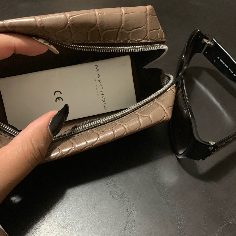 Vintage Michael Kors Shades w/ Leather Case - Picture 6 of 8